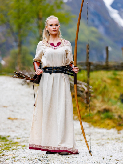 Trollfelsen Mittelalter Kleid Leonardo Carbone Lagertha rot5